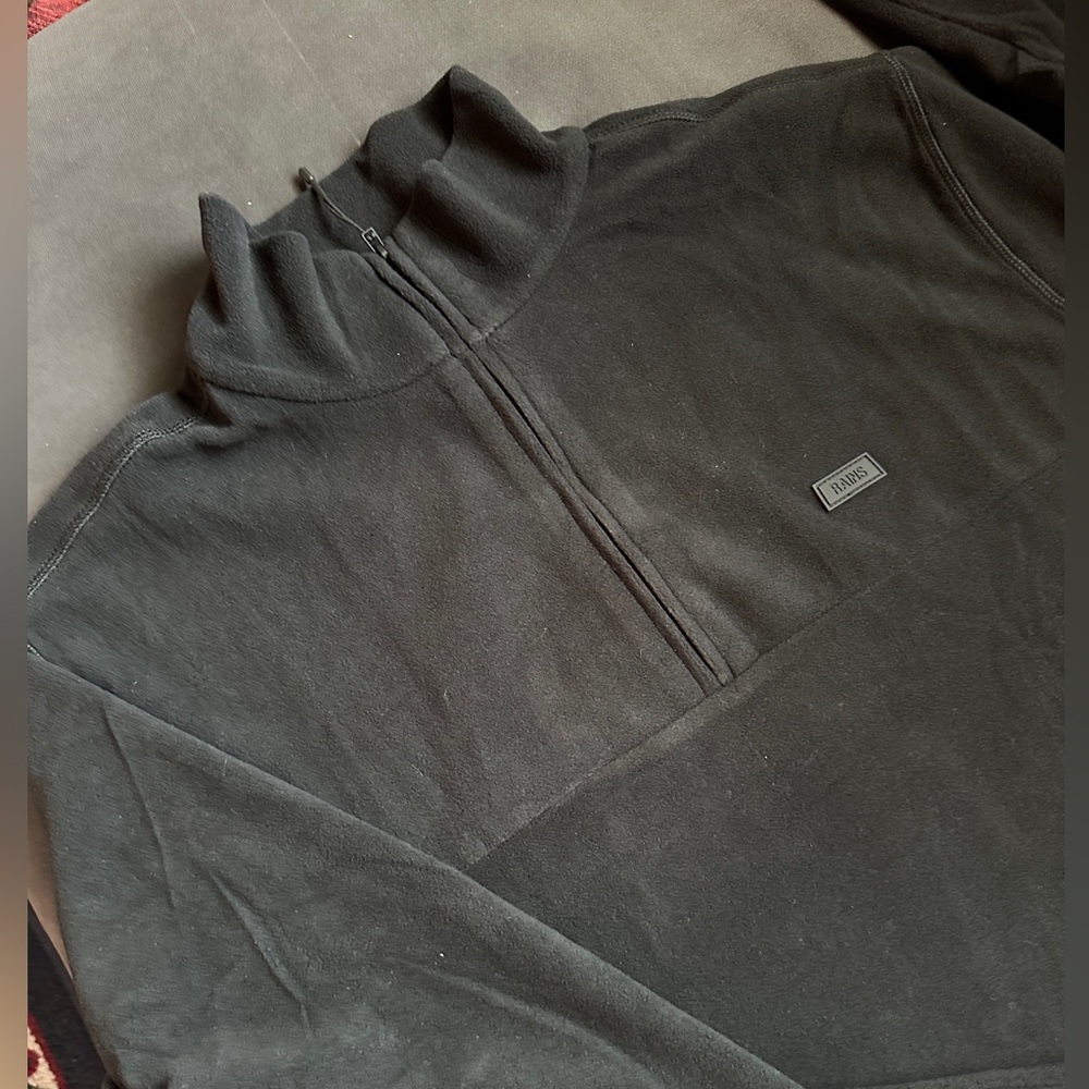 RAINS fleece quarter zip black NWT medium